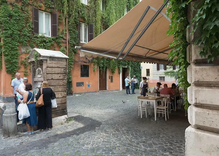 Quiet Pied A Terre With Terrace In Borgo Pio