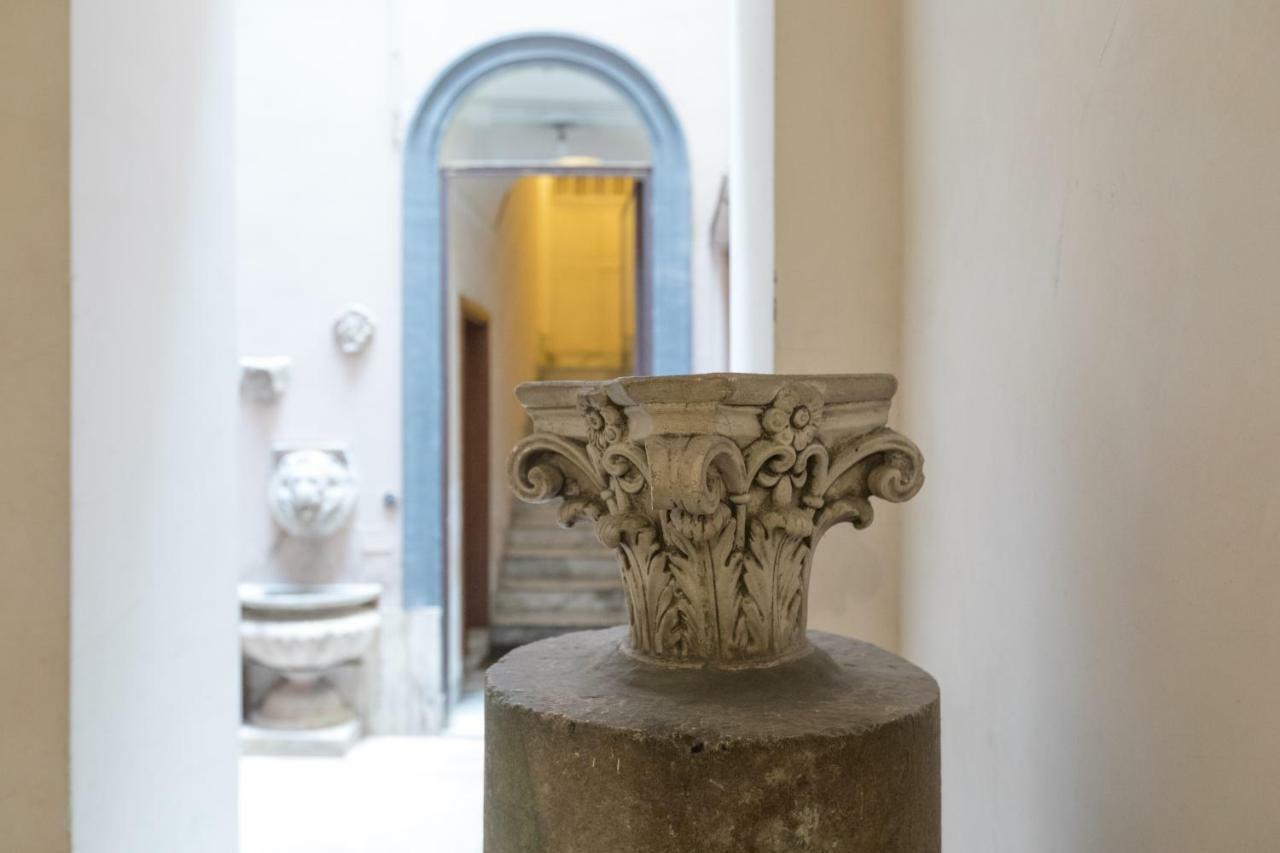 Appartement Quiet Pied A Terre With Terrace In Borgo Pio Rome
